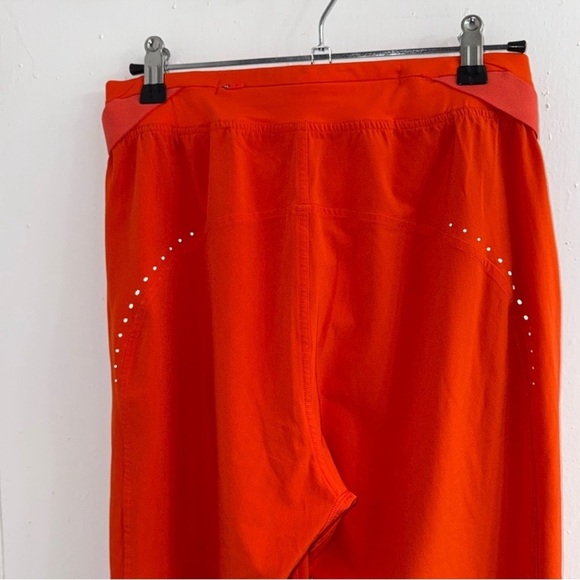 Lululemon adapted state high-rise jogger *Air flow solar orange  sz 4 NWOT. - Picture 13 of 16